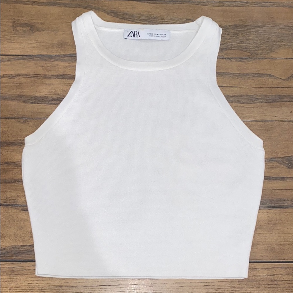 ZARA WHITE CROP TOP - XS